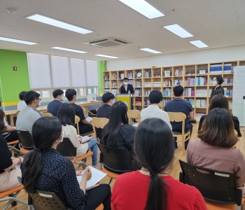 백신 예방접종 간담회 이미지